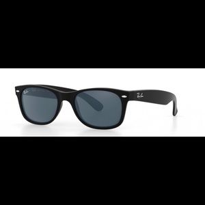New wayfarer  Ray-ban sunglasses